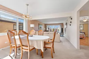 4933 N Sayre Ave, Chicago, IL 60656 - Photo 8