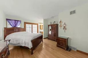 15423 Michaele Dr, Oak Forest, IL 60452 - Photo 16