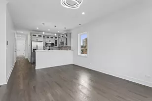 4623 S Prairie Ave, Chicago, IL 60653 - Photo 10