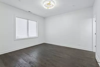 4623 S Prairie Avenue, Chicago, IL 60653 - Photo 14