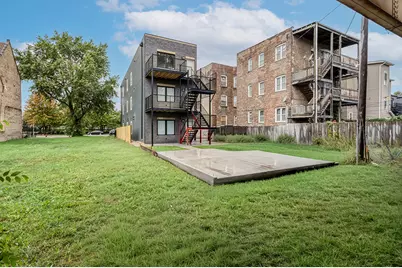 4623 S Prairie Avenue, Chicago, IL 60653 - Photo 2