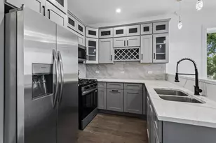 4623 S Prairie Ave, Chicago, IL 60653 - Photo 12