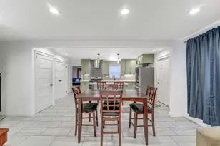 15341 Afton Ave, Markham, IL 60428 - Photo 10