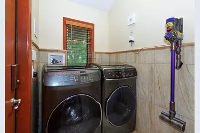 9041 Delphia Avenue, Des Plaines, IL 60016 - Photo 32
