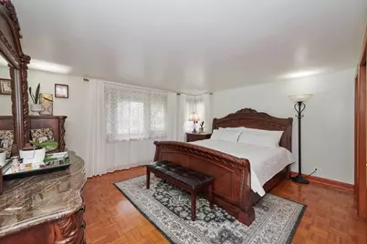 9041 Delphia Avenue, Des Plaines, IL 60016 - Photo 16