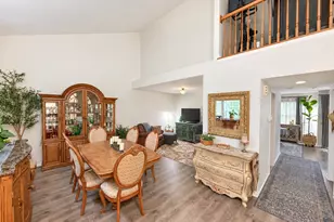 713 Crossland Dr, Grayslake, IL 60030 - Photo 2