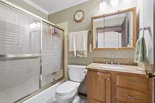 13050 S Spencer Ct, Alsip, IL 60803 - Photo 8
