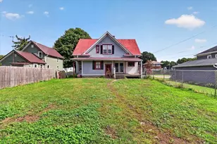 310 Snow St, Chadwick, IL 61014 - Photo 24