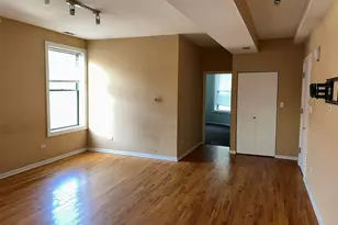 5900 S King Dr, Chicago, IL 60637 - Photo 6