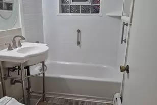 1044 Ontario St, Oak Park, IL 60302 - Photo 14