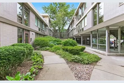 1044 Ontario Street #1A, Oak Park, IL 60302 - Photo 4