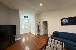 4 Dartmouth Ct, Streamwood, IL 60107 - Photo 8