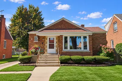 9932 S Homan Avenue, Evergreen Park, IL 60805 - Photo 1