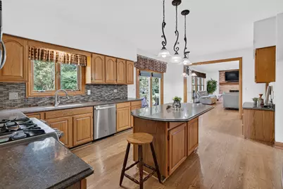 450 Ford Lane, Bartlett, IL 60103 - Photo 10