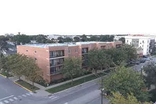 7414 W Irving Park Rd, Norridge, IL 60706 - Photo 1
