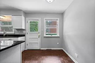 9120 E Prairie Rd, Evanston, IL 60203 - Photo 8