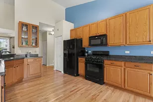 308 Timbalier St, Yorkville, IL 60560 - Photo 12