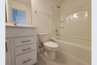 1270 Lakepointe Drive, Schaumburg, IL 60173 - Photo 14