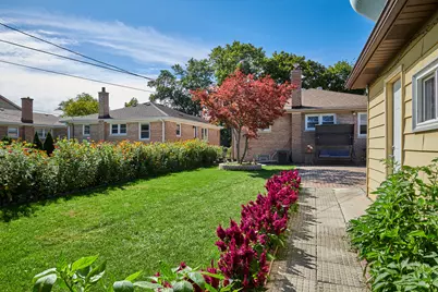 8835 National Avenue, Morton Grove, IL 60053 - Photo 42