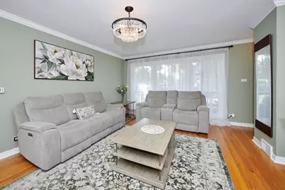 8835 National Avenue, Morton Grove, IL 60053 - Photo 2