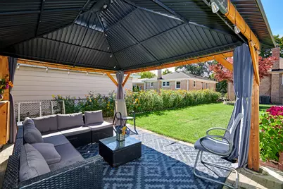 8835 National Avenue, Morton Grove, IL 60053 - Photo 44