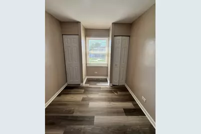1303 Kingsbury Drive #B, Hanover Park, IL 60133 - Photo 16