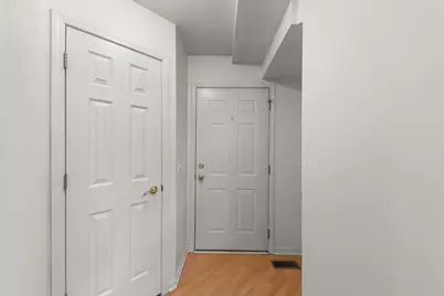 2741 Cobblestone Drive #2741, Crystal Lake, IL 60012 - Photo 2