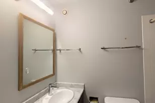 70 W Huron St, Chicago, IL 60654 - Photo 28