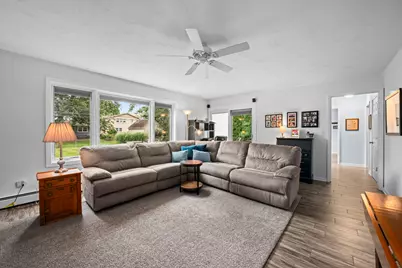 221 S Rammer Avenue, Arlington Heights, IL 60004 - Photo 6