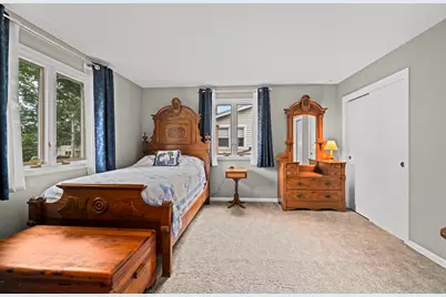 221 S Rammer Avenue, Arlington Heights, IL 60004 - Photo 12