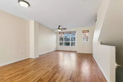 3224 N Kilbourn Avenue #11, Chicago, IL 60641 - Photo 4
