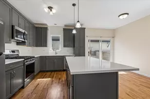 3224 N Kilbourn Ave, Chicago, IL 60641 - Photo 6