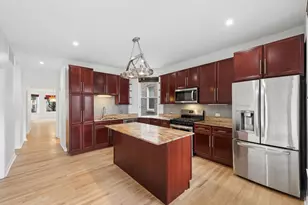 2653 W Walton St, Chicago, IL 60622 - Photo 12
