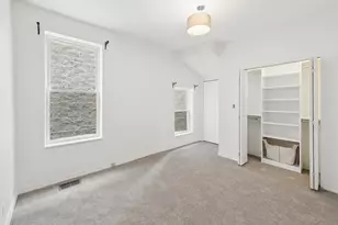 2653 W Walton St, Chicago, IL 60622 - Photo 16