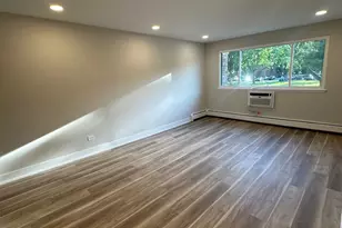 5306 N Cumberland Ave, Chicago, IL 60656 - Photo 2