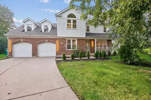 2328 Acorn Pl, Buffalo Grove, IL 60089 - Photo 1