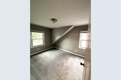 2276 Manchester Road, Wheaton, IL 60187 - Photo 14
