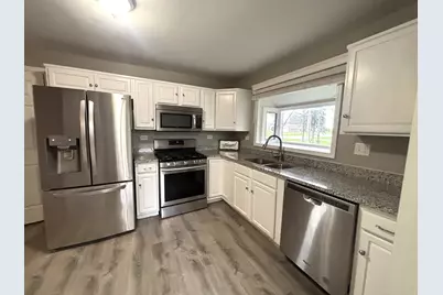 2276 Manchester Road, Wheaton, IL 60187 - Photo 4