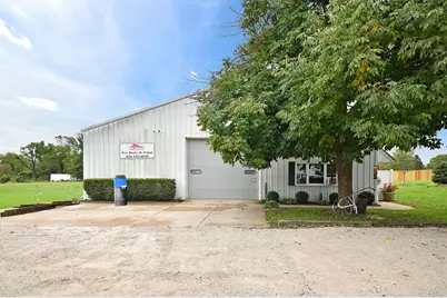 2450 S Cannonball Trail, Bristol, IL 60512 - Photo 2