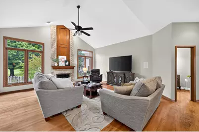 4020 White Eagle Drive, Naperville, IL 60564 - Photo 20