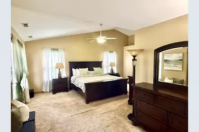16150 Laurel Oak Drive, Crest Hill, IL 60403 - Photo 12