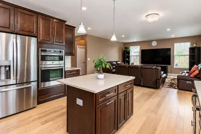 83 Stockholm Avenue, Volo, IL 60041 - Photo 4