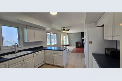 2020 E 169th Place, South Holland, IL 60473 - Photo 14