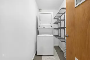 1904 W North Ave, Chicago, IL 60622 - Photo 6