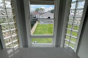 9344 S King Dr, Chicago, IL 60619 - Photo 14