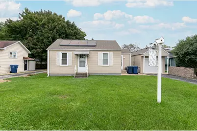 609 N Frolic Avenue, Waukegan, IL 60085 - Photo 1