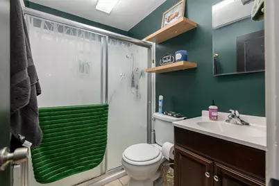 609 N Frolic Avenue, Waukegan, IL 60085 - Photo 10