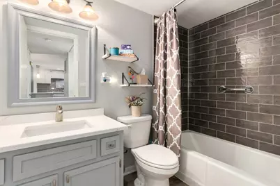 5300 Walnut Avenue #17A, Downers Grove, IL 60515 - Photo 12