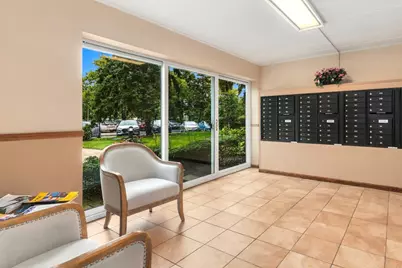 5300 Walnut Avenue #17A, Downers Grove, IL 60515 - Photo 16