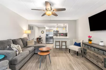 5300 Walnut Avenue #17A, Downers Grove, IL 60515 - Photo 4